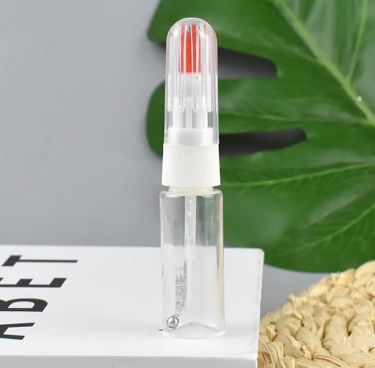 Prazna boca olovke za respiriranje s vrhom četke